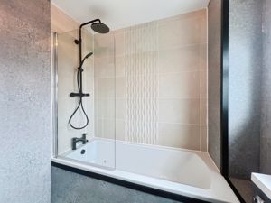Bathroom - click for photo gallery